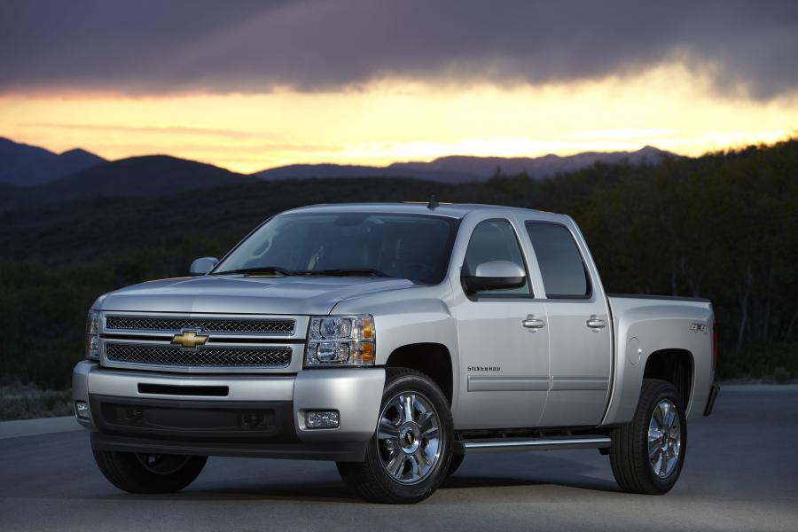  Chevrolet Silverado LTZ Crew Cab Pickup 2012 года  (фото 3 из 3)